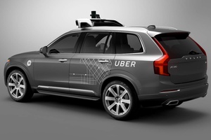Uber aloittaa kyydit kuskittomilla autoilla