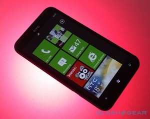 HTC Titan coming to AT&T this month