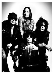 Mötley Crue julkaisee uuden sinkkunsa Rock Band -pelissä