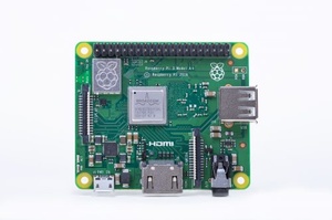 Uusi Raspberry Pi 3 on halvempi ja pienempi