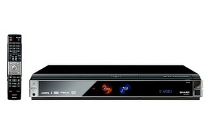 Sharpilta Blu-ray-tallennin teratavun kiintolevyllä