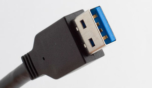USB 4:n kehitys alkoi – Tiedonsiirtonopeus tuplaantuu