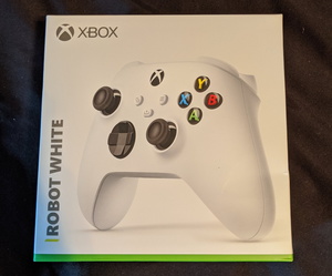 Leak: Xbox Series S confirmed through controller packaging, manuals