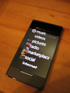 Unboxing the Zune HD media player 